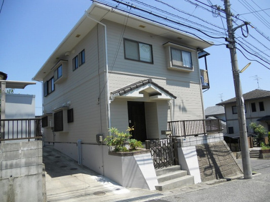 外壁塗装　屋根塗装　塗装工事　リリーフプラス