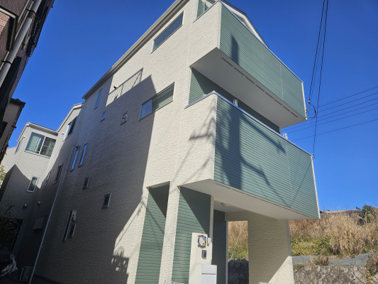 江東区外壁塗装　屋根塗装　外壁塗装人気業者　外壁塗装おすすめ業者　リリーフ住宅