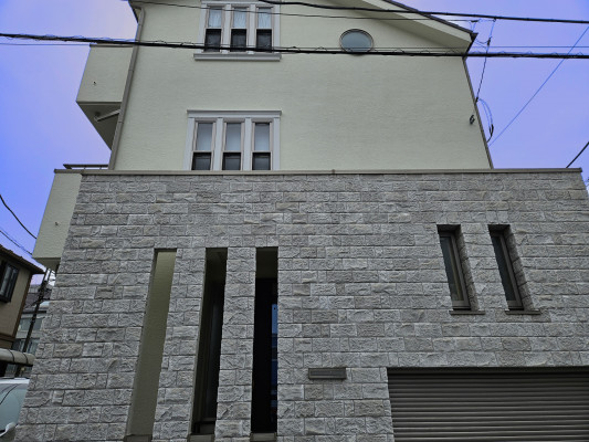 目黒区外壁塗装　世田谷区外壁塗装　港区外壁塗装　品川区外壁塗装　港区外壁塗装　リリーフ住宅
