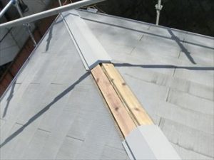 棟板金の取り付け方について スタッフブログ 顧客満足度no 1外壁屋根塗装 リフォーム専門のリリーフプラス
